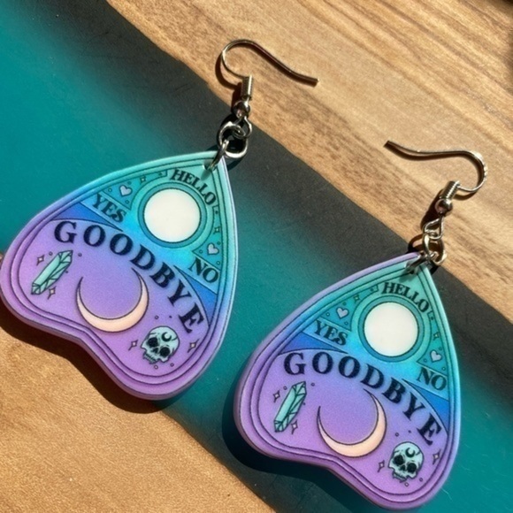NWT Pink and blue Ouija board earrings - Picture 2 of 9
